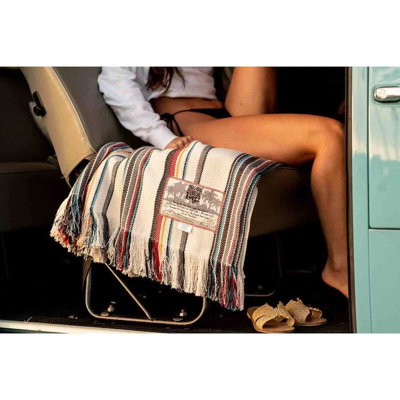 SENOR LOPEZ 75" x 58" Beach Blanket, ChimiChanga Verde Limon - Image 5