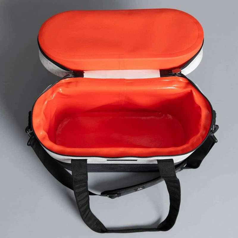 IGLOO Reactor Realtree Camo 24 Can Tote Bag - Image 3